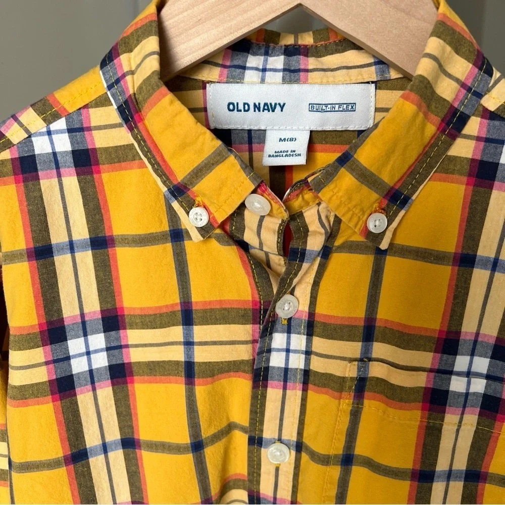 Boy’s Old Navy Yellow/blue/red Plaid Longsleeve Button Up Size M(8)